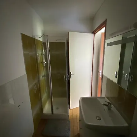 A Au Pied Du Montcalm Apartmán